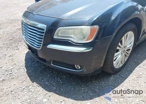 2013 Chrysler 300C Awd from USA, damaged, VIN 2C3CCAKT3DH641201